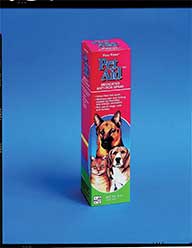 Four Paws Pet Products Pet Aid Medicated Anti Itch Spray 8Ounce - Image 1