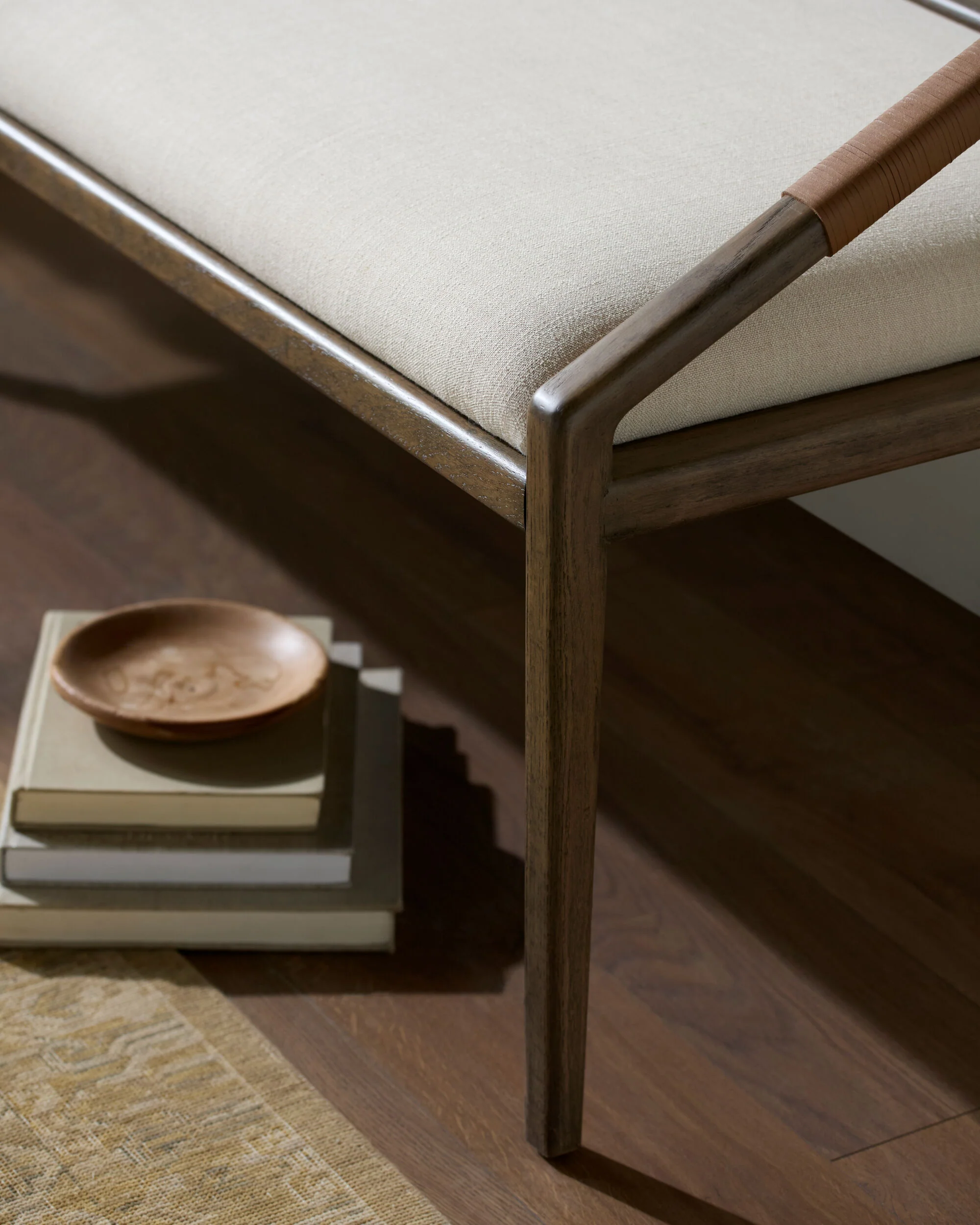 Daphne Bench - Image 3