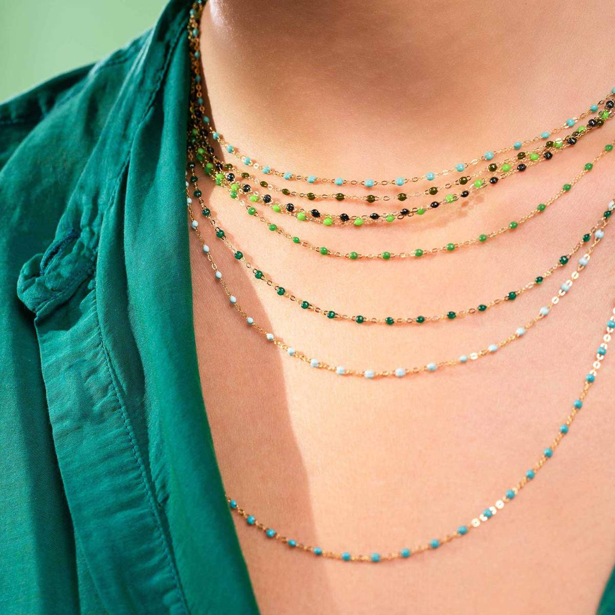 gigiCLOZEAU Classic Necklace - Emerald - Image 2