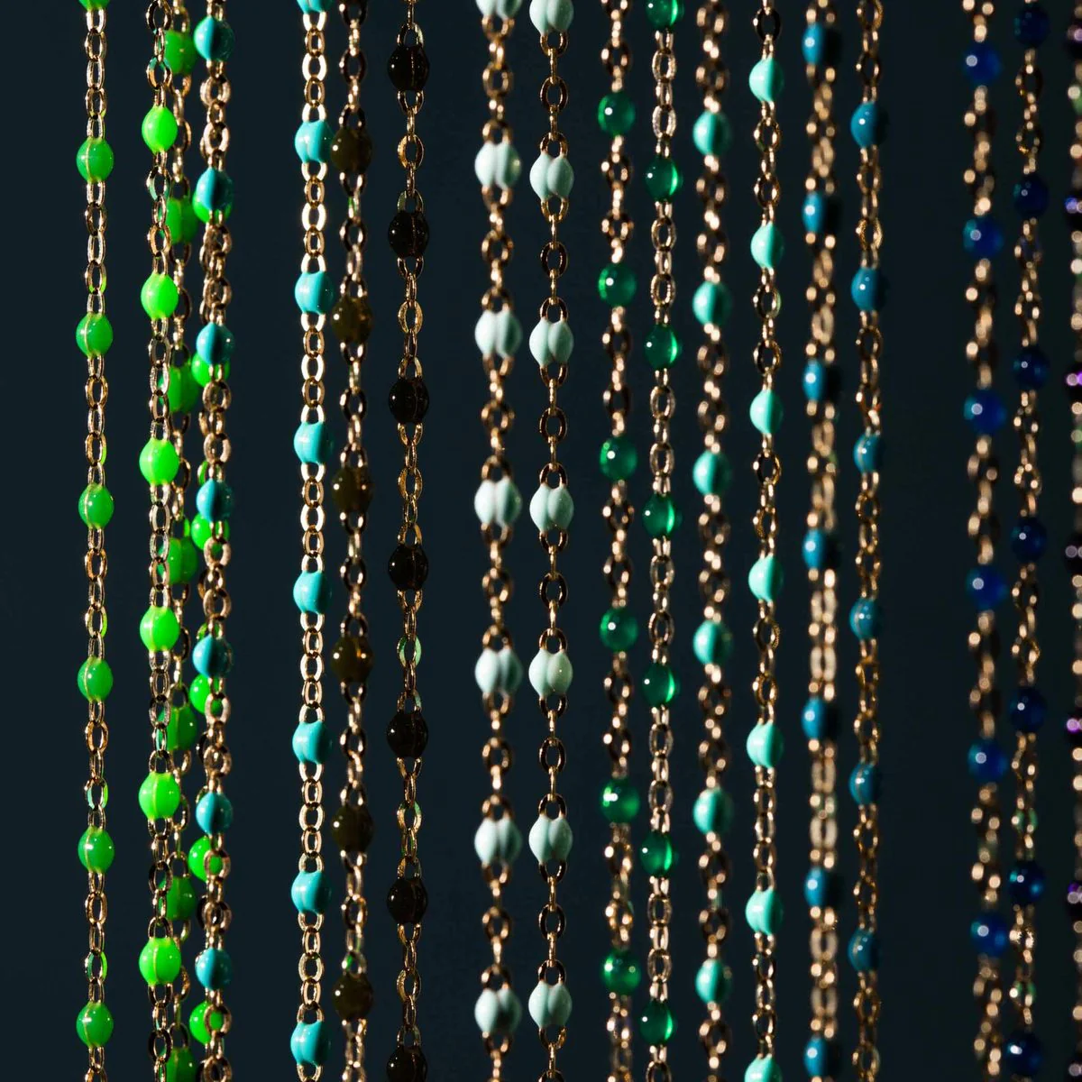 gigiCLOZEAU Classic Necklace - Emerald - Image 3