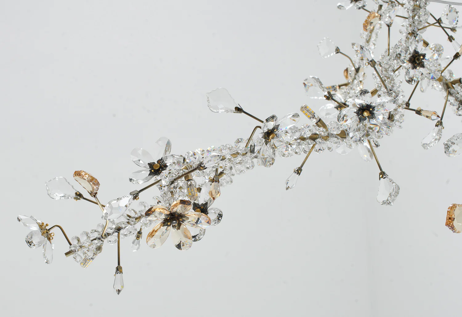 Murrysville 13 Light Chandelier - Image 3