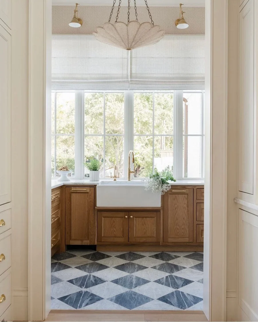 Sofia Chandelier - Image 3