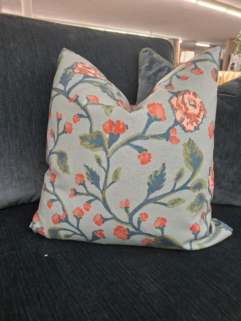 EBPLW6D-33242A Best Home Furnishings Erin & Ben Pillow 6D – POOL